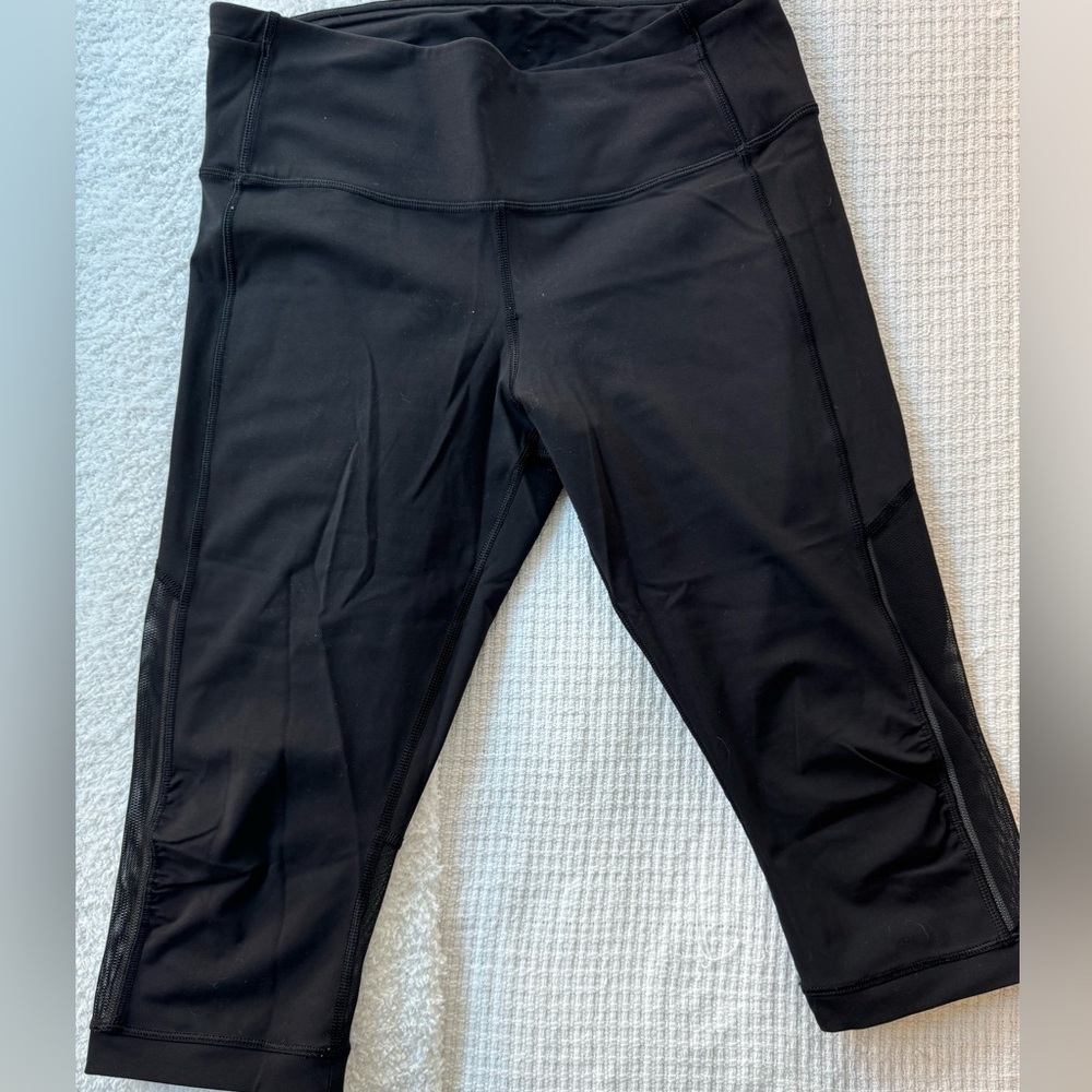 Lululemon crop leggings